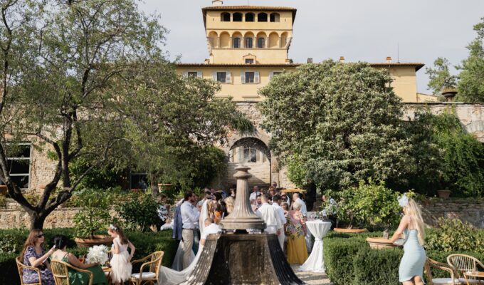 A show business wedding at Villa di Maiano